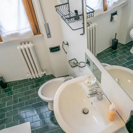 Vento Del Conero 시롤로