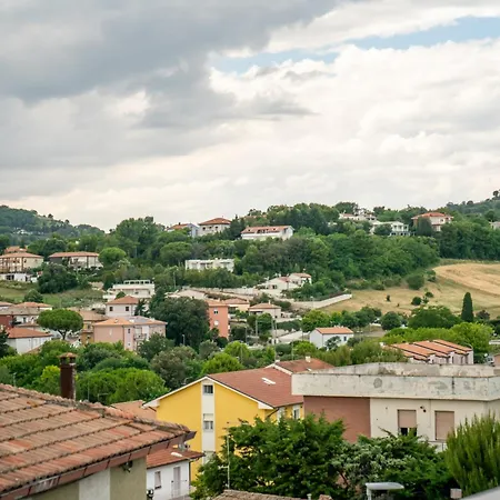 Vento Del Conero 게스트하우스 3*