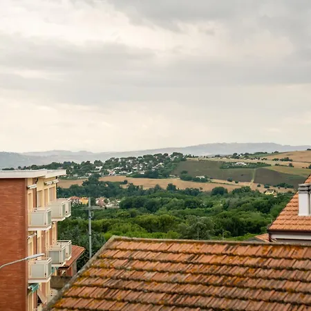 בית הארחה Vento Del Conero סירולו